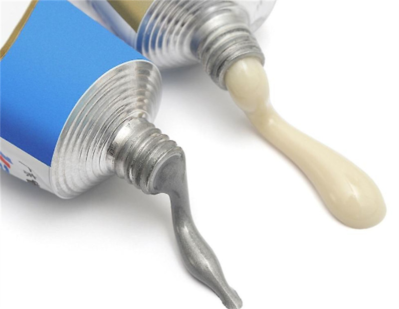 Can epoxy resin structural adhesive withstand high temperatures?